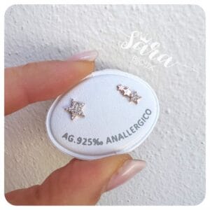 Orecchini lobo stelle spaiate zirconi bianchi