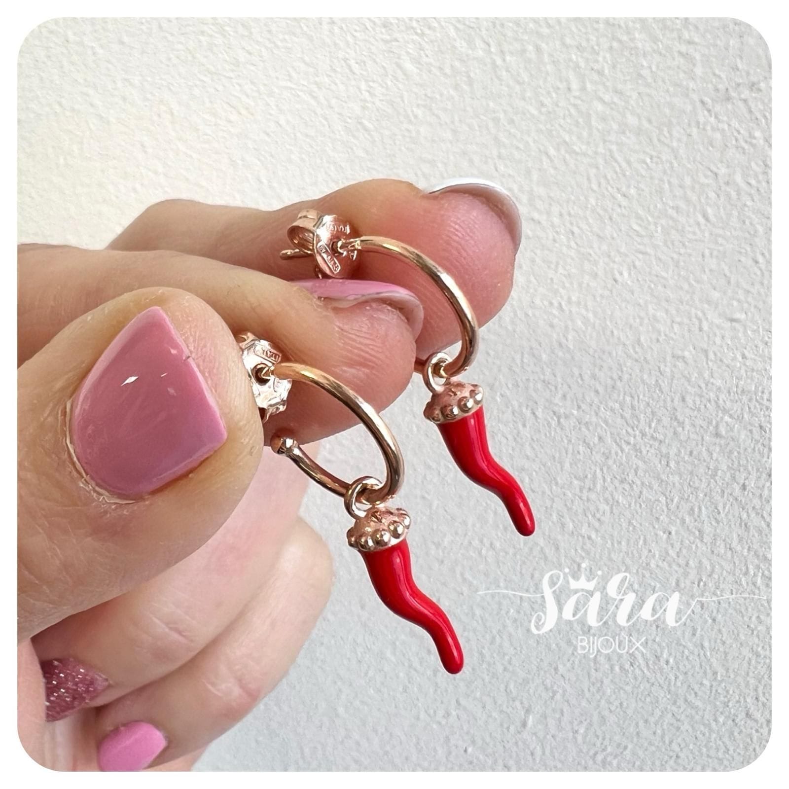 Orecchini cornetto smalto rosso 1 Orecchini cornetto smalto rosso