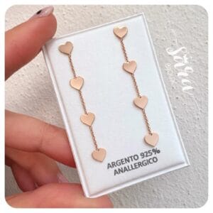 Orecchini lunghi cuoricini